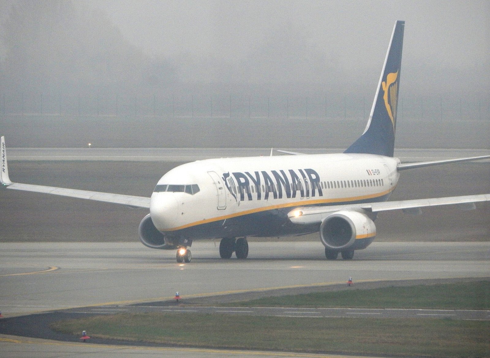 Ryanair adds a 12th aircraft at Budapest for winter 2026, with 8 new routes