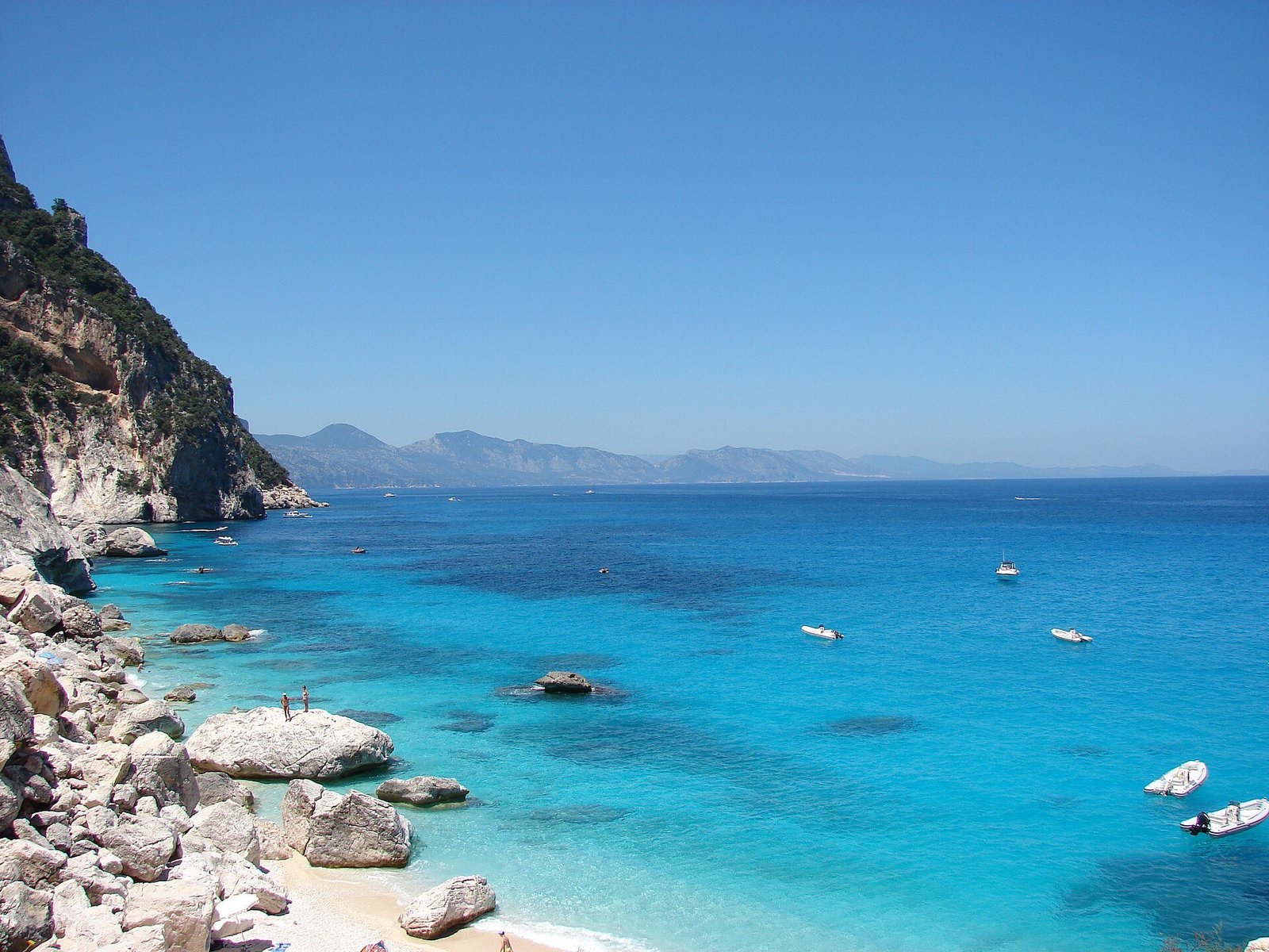 Sardinien — Frühherbst-Auszeit mit Pool-Unterkunft und Transfer